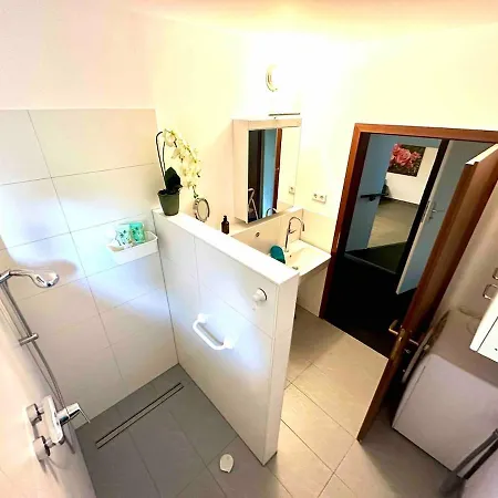 Underground - Modern * 普丰斯塔特